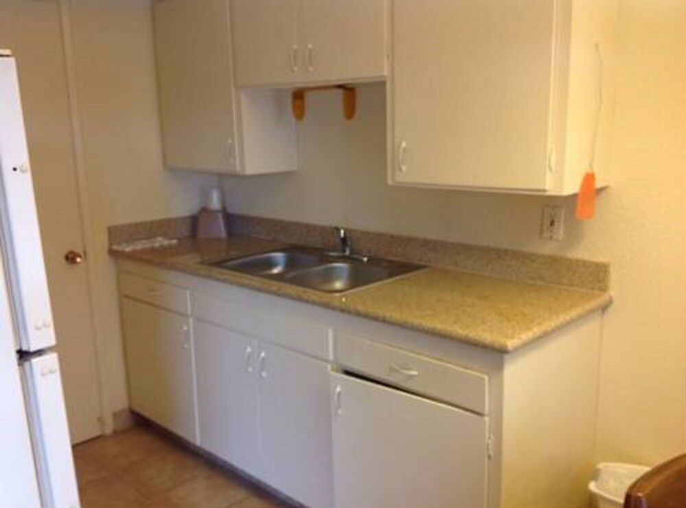 Chandler Inn - photo 9