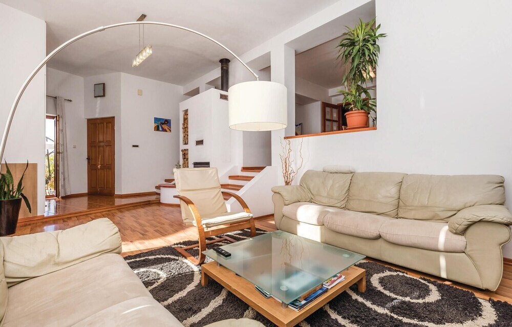 Holiday Home Mirjana — 4-Star Luxury Hotel in Rab, Croatia