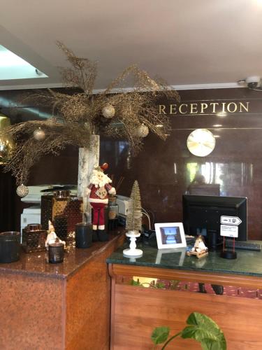 Hotel President Scornicesti — 4-Star Luxury Hotel in Scornicesti, Romania