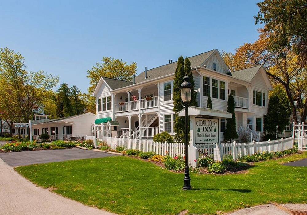 Cedar Court Inn - photo 49