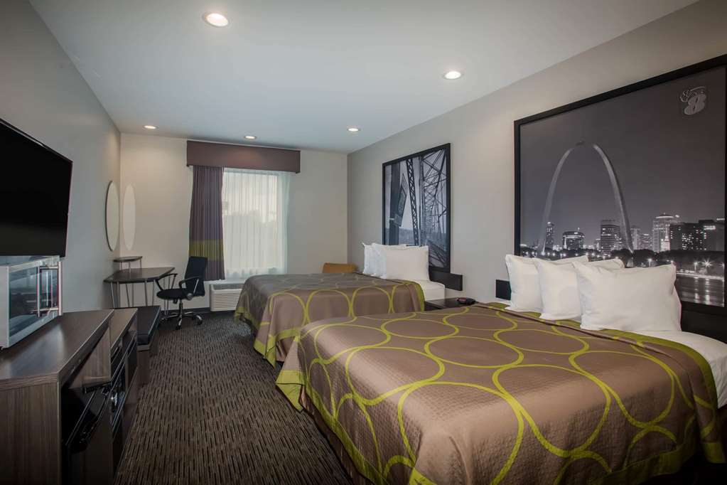 Super 8 by Wyndham St. Louis North - photo 10