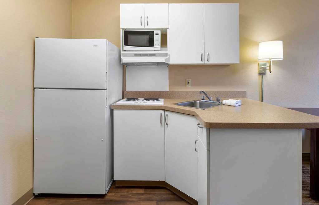 Extended Stay America Select Suites Des Moines Urbandale - photo 31