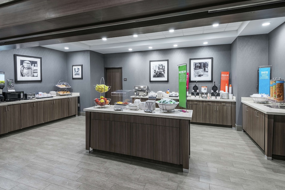 Hampton Inn & Suites by Hilton Portland Corpus Christi - photo 27