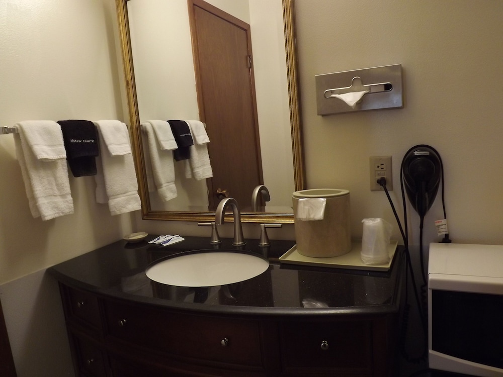 Crest Country Inn - photo 105