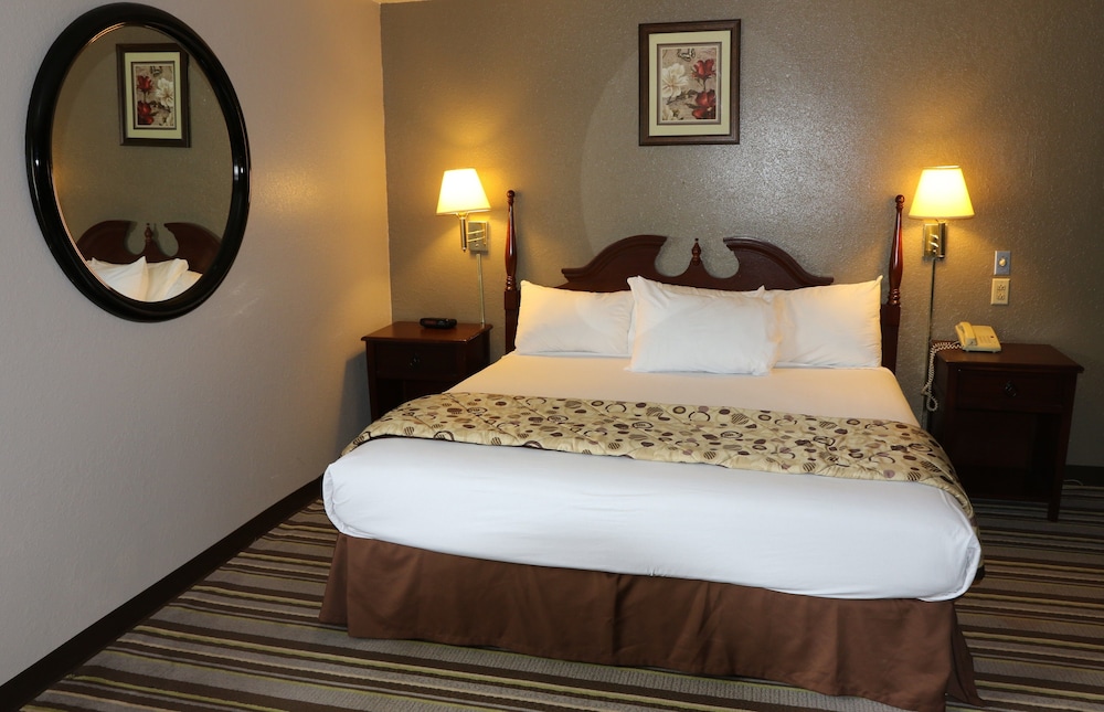 American Elite Inn - photo 12