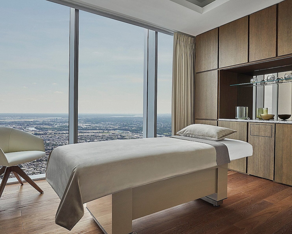 Four Seasons Hotel Philadelphia at Comcast Center - photo 77