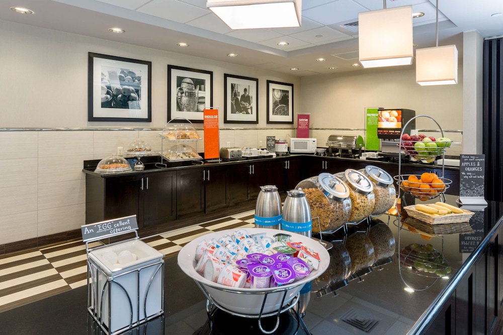 Hampton Inn & Suites San Diego Poway - photo 32