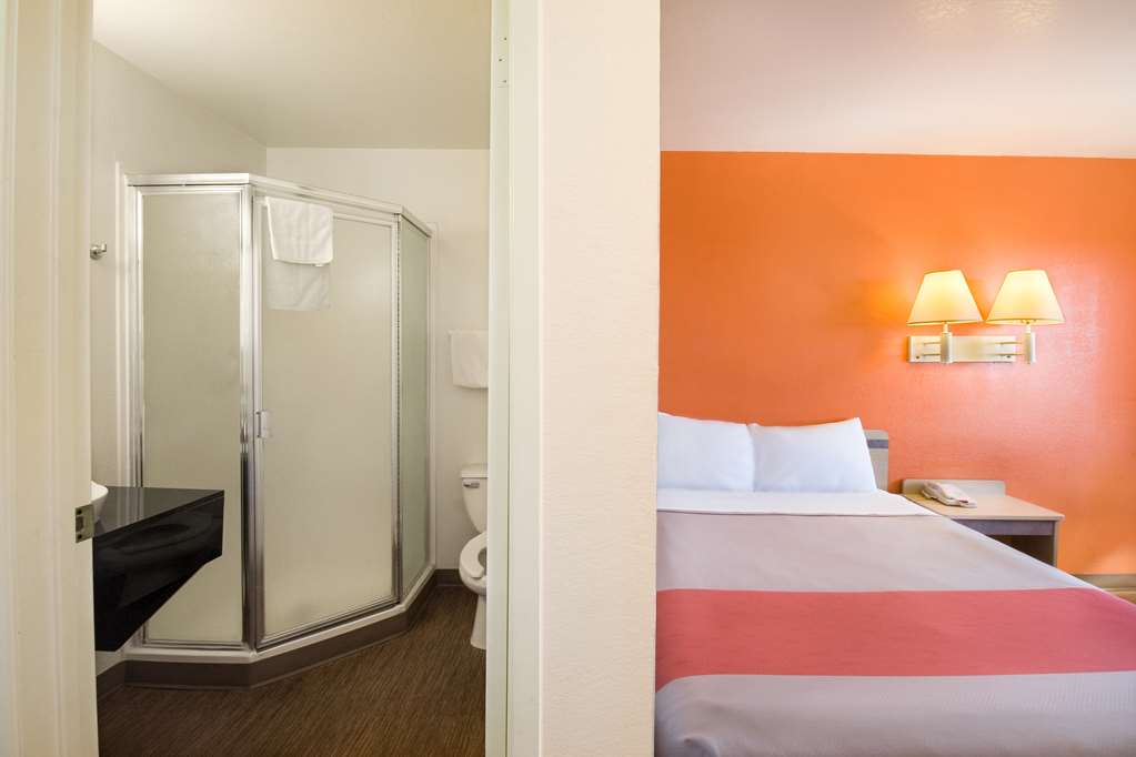 Motel 6 Pendleton OR - photo 6