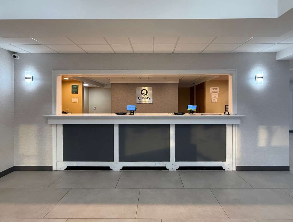 Quality Inn & Suites Baton Rouge West Port Allen - photo 3