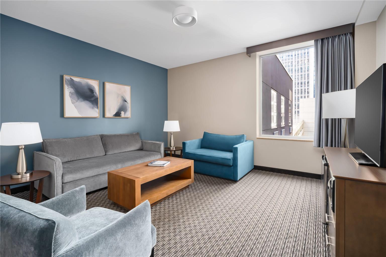 La Quinta Inn & Suites by Wyndham Chicago Downtown - photo 52