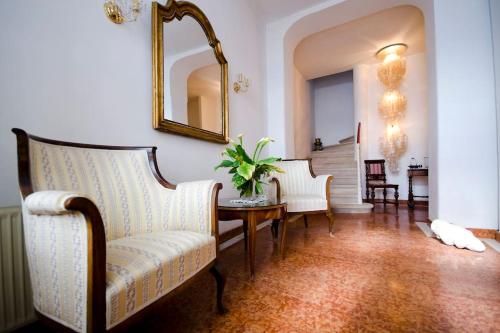 Villa on the beach with a splendid garden — 4-Star Luxury Hotel in Moscenicka Draga, Croatia
