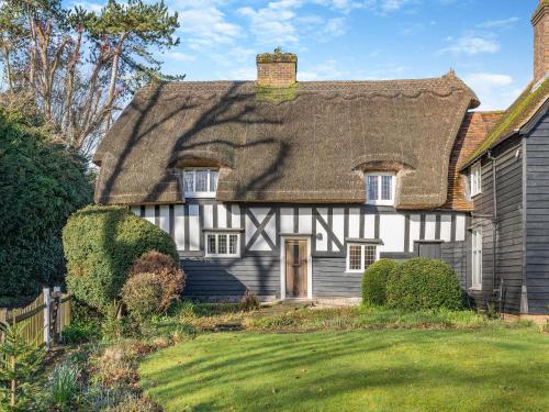 Malting Cottage — 4-Star Luxury Hotel in Much Hadham, United Kingdom