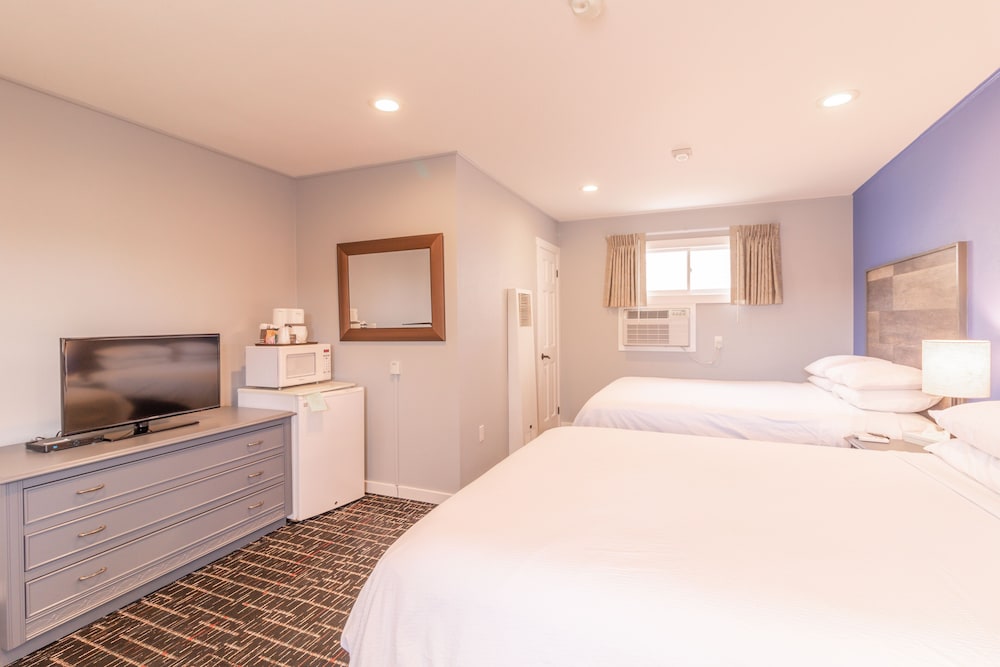 Coyote Mountain Lodge - photo 14