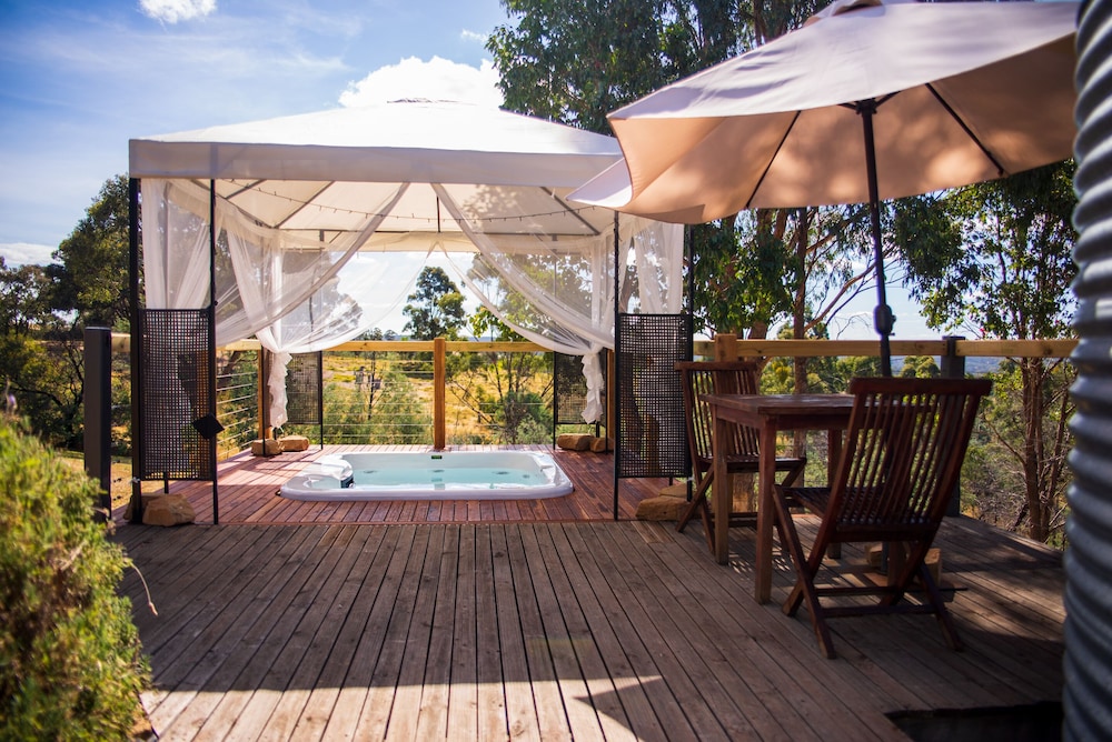 Avalon Private Spa Villa Adults Only — 4-Star Luxury Hotel in Castlemaine, Australia