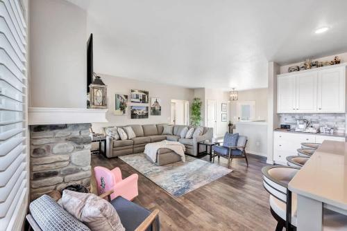 Spacious 3 BR Home near Lambeau — 4-Star Luxury Hotel in De Pere, United States