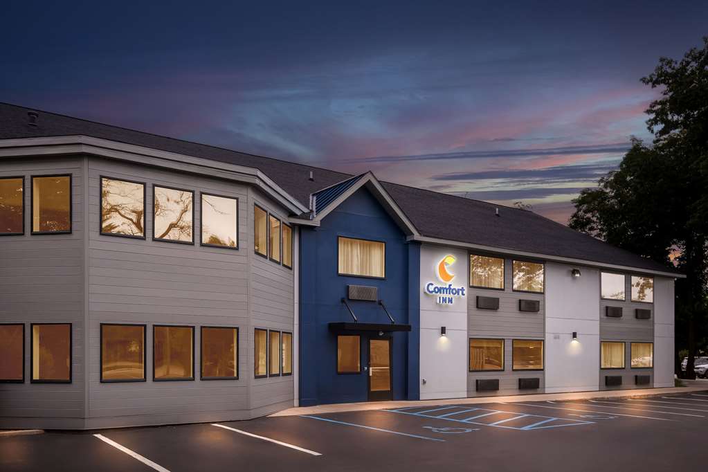 Comfort Inn Traverse City - photo 3