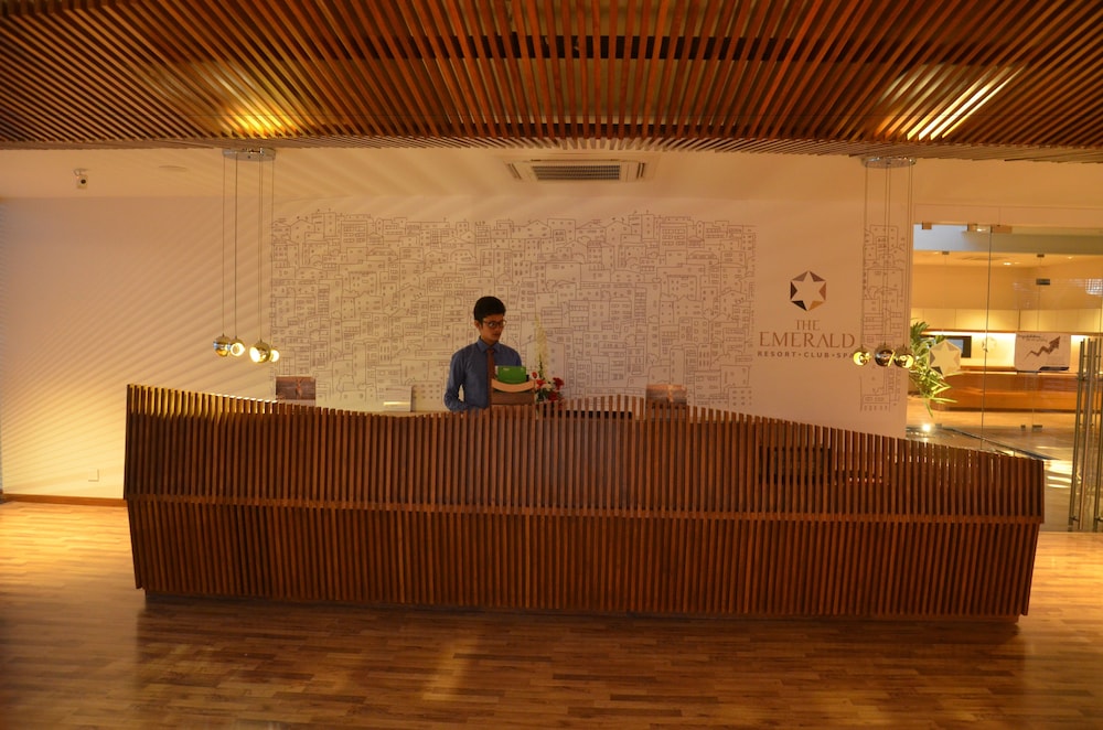 The Emerald Club — Rajkot — photo 2