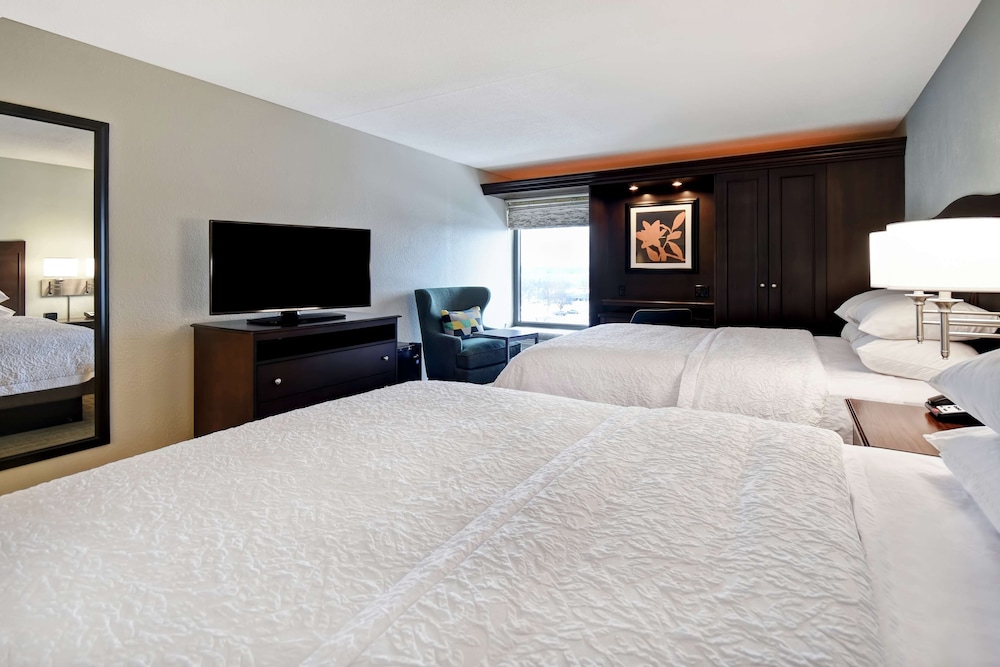 Hampton Inn Kansas City Overland Park - photo 14