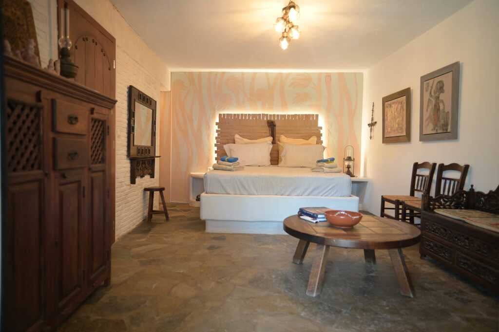 Villa Art Natalie — 4-Star Luxury Hotel in Kythnos, Greece