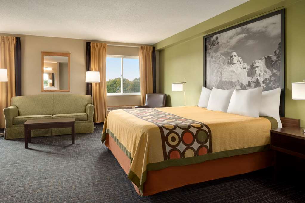 Super 8 by Wyndham Sioux Falls - photo 13