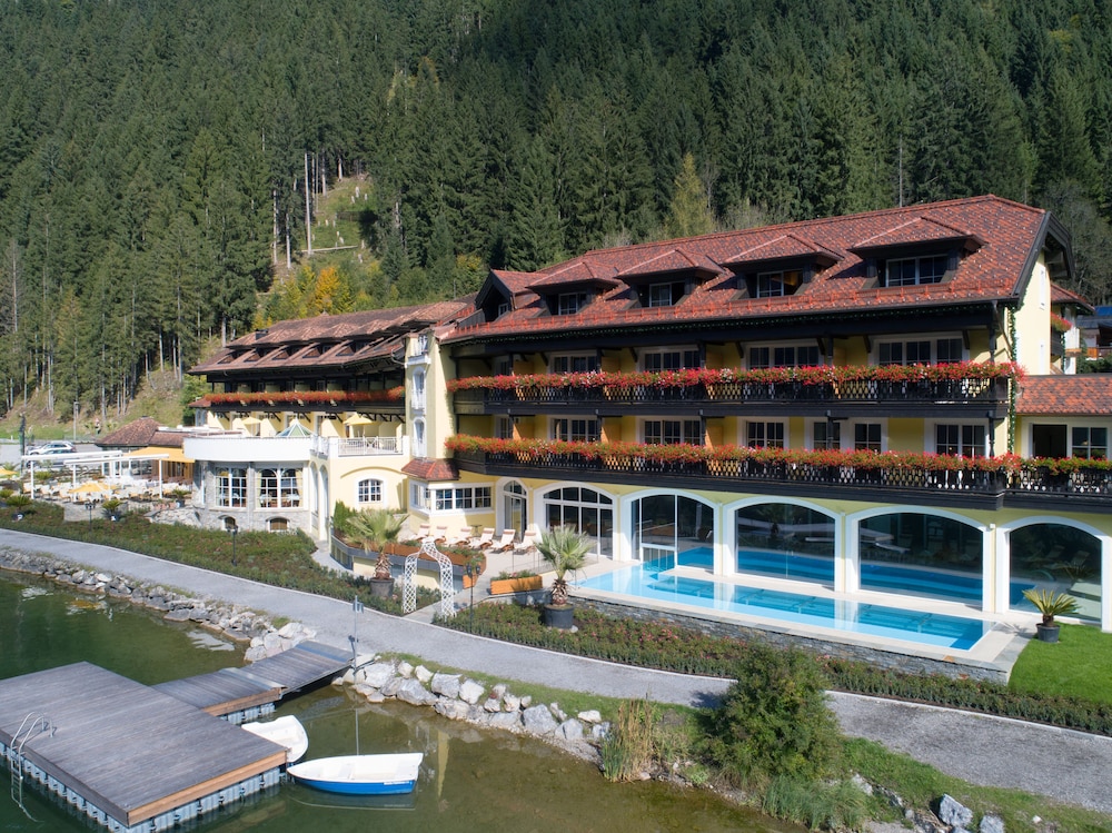 Via Salina Hotel Am See Adults Only — hotel in Nesselwaengle