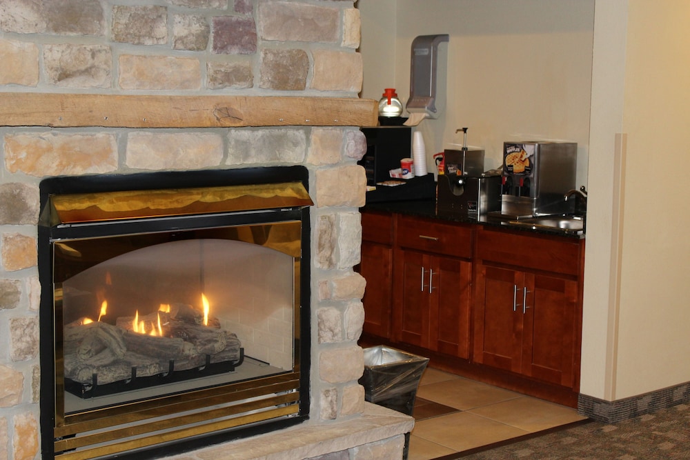 Crystal Springs Inn and Suites - photo 22