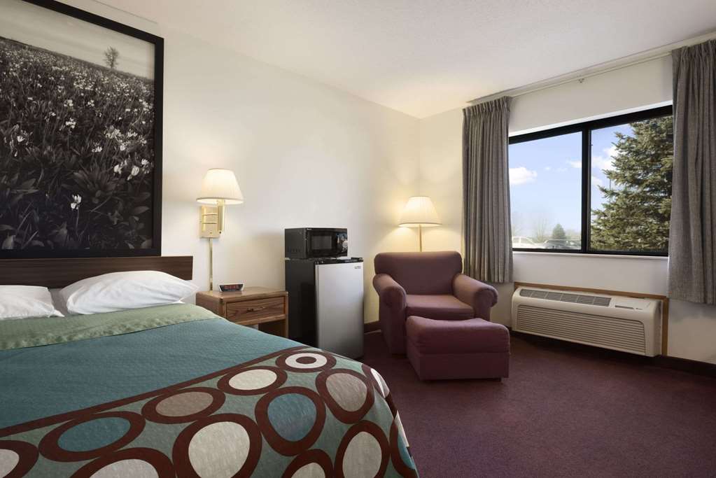 Super 8 by Wyndham Danville - photo 29