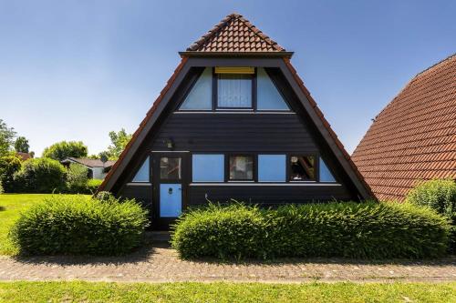 Ferienwohnpark Immenstaad Am Bodensee Nurdachhaus Typ 8 Ndt 111 — Immenstaad Am Bodensee