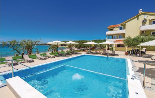 Nice Apartment In Povljana — 4-Star Luxury Hotel in Povljana, Croatia