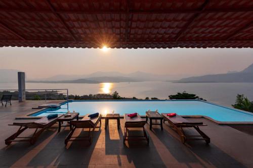 StayVista's Princess A Villa with Infinity Pool & Breathtaking Views — 4-Star Luxury Hotel in Lonavla, India