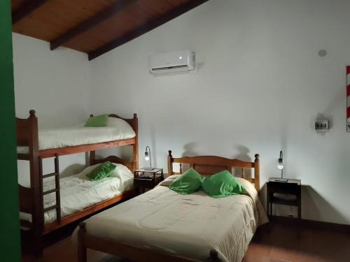Mainumby Iberá Full — hotel in Pellegrini