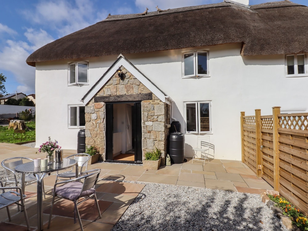 Cob Cottage — 4-Star Luxury Hotel in Newton Abbot, United Kingdom