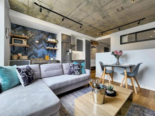 Stylish brand new secure apartment with pool