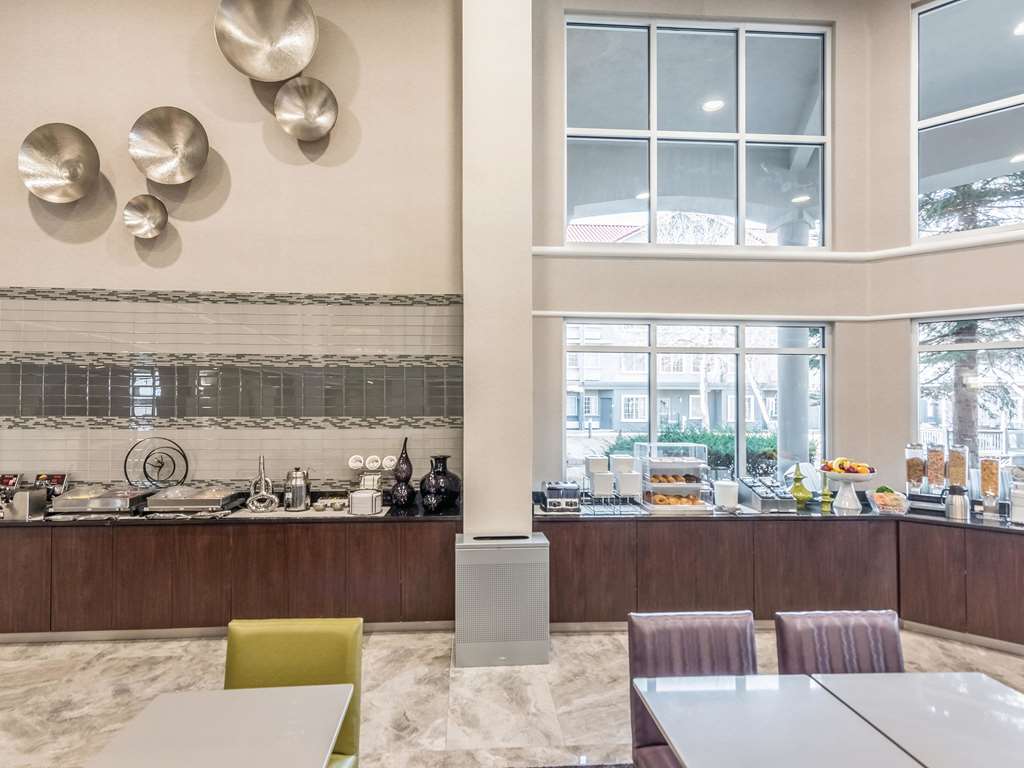 La Quinta Inn & Suites by Wyndham Denver Tech Center - photo 45