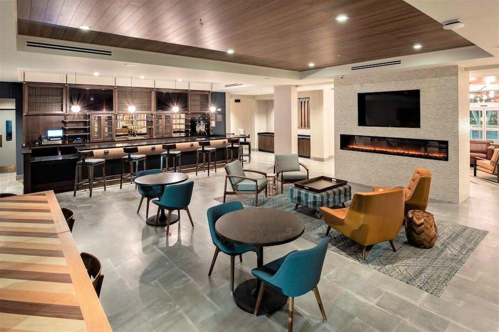 Four Points by Sheraton Albany - photo 35