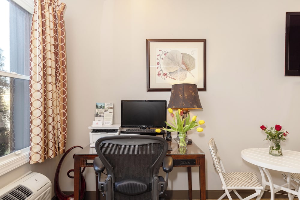 Brinton Suites - photo 62