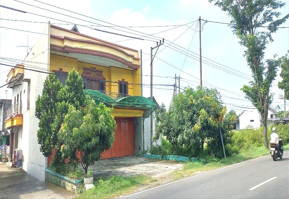 Hotel O Setia Budi Guest House 2 — hotel in Sragen