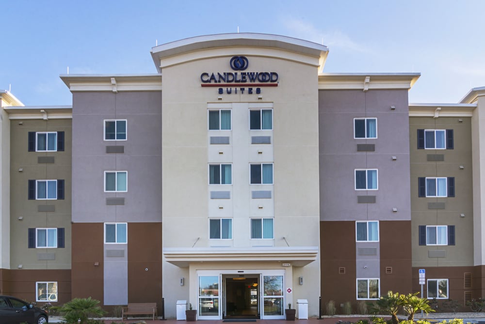 Candlewood Suites Pensacola University Area by IHG - photo 49
