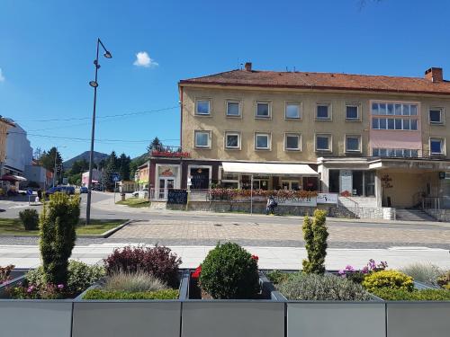 Hotel Baník Handlová — hotel in Handlova