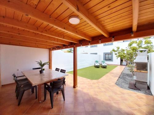 Estrella Marina by Sea You There Fuerteventura in Corralejo, Spain