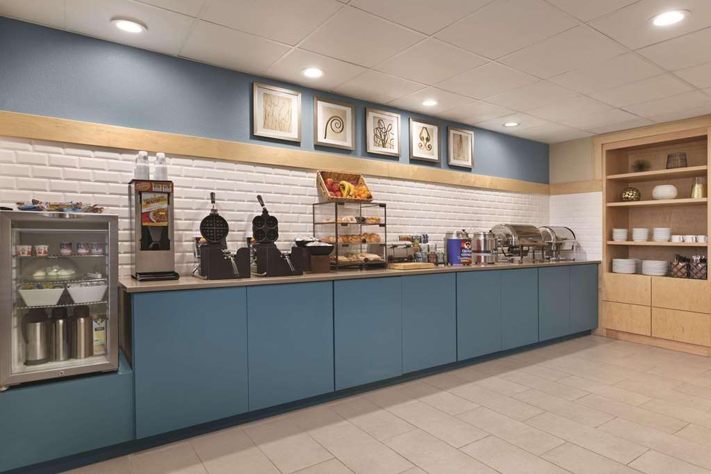 Country Inn & Suites by Radisson Fairborn South OH - photo 20