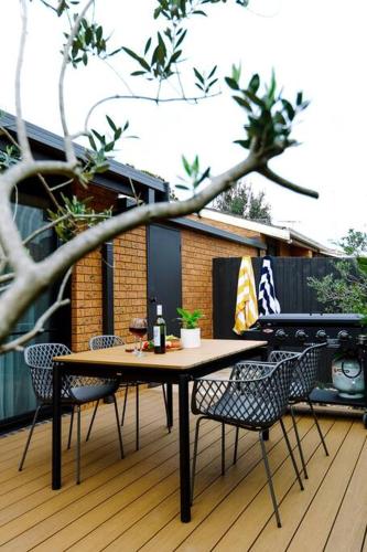 Beachside Breeze in Rosebud, Australia