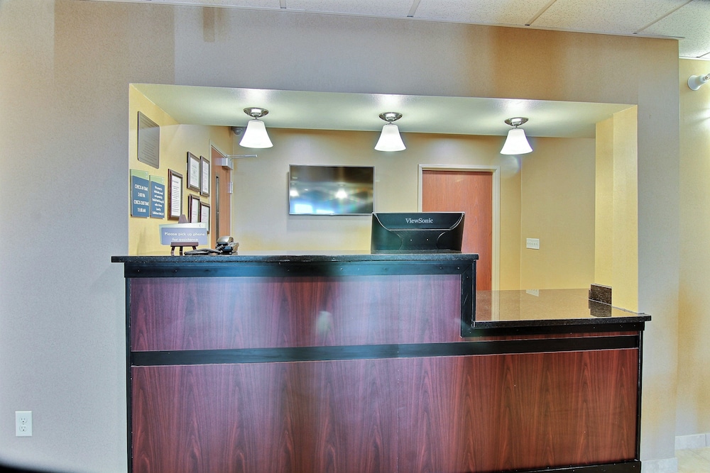 Cobblestone Hotel & Suites Beulah - photo 37