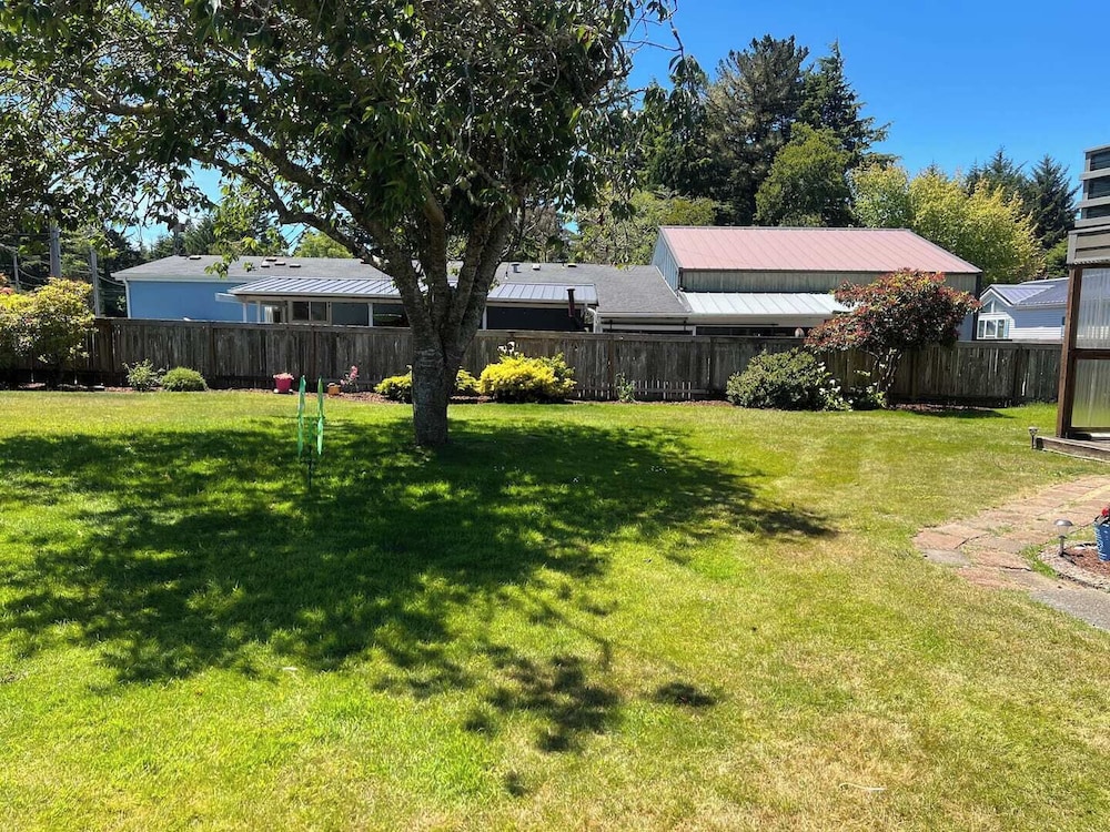 The Libby Inn in Coos Bay in Coos Bay, United States