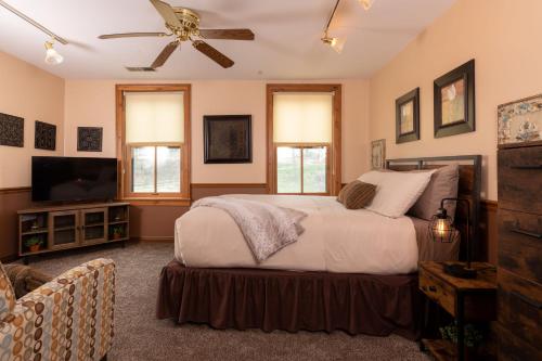 Hotel Galena - photo 36