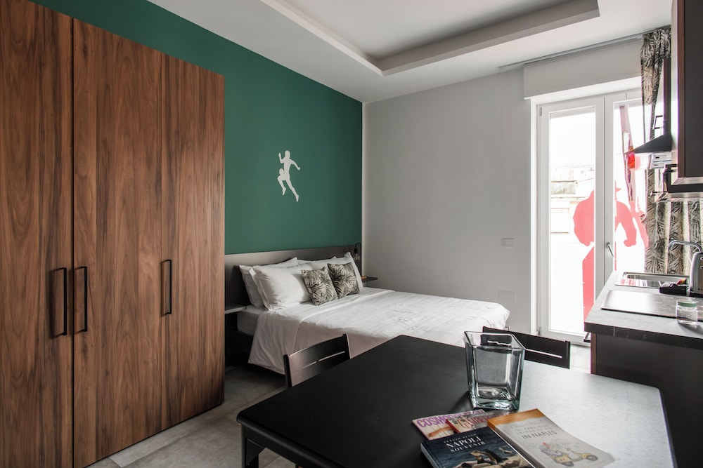 Materdei Rooms - carbon neutral hotel in Naples