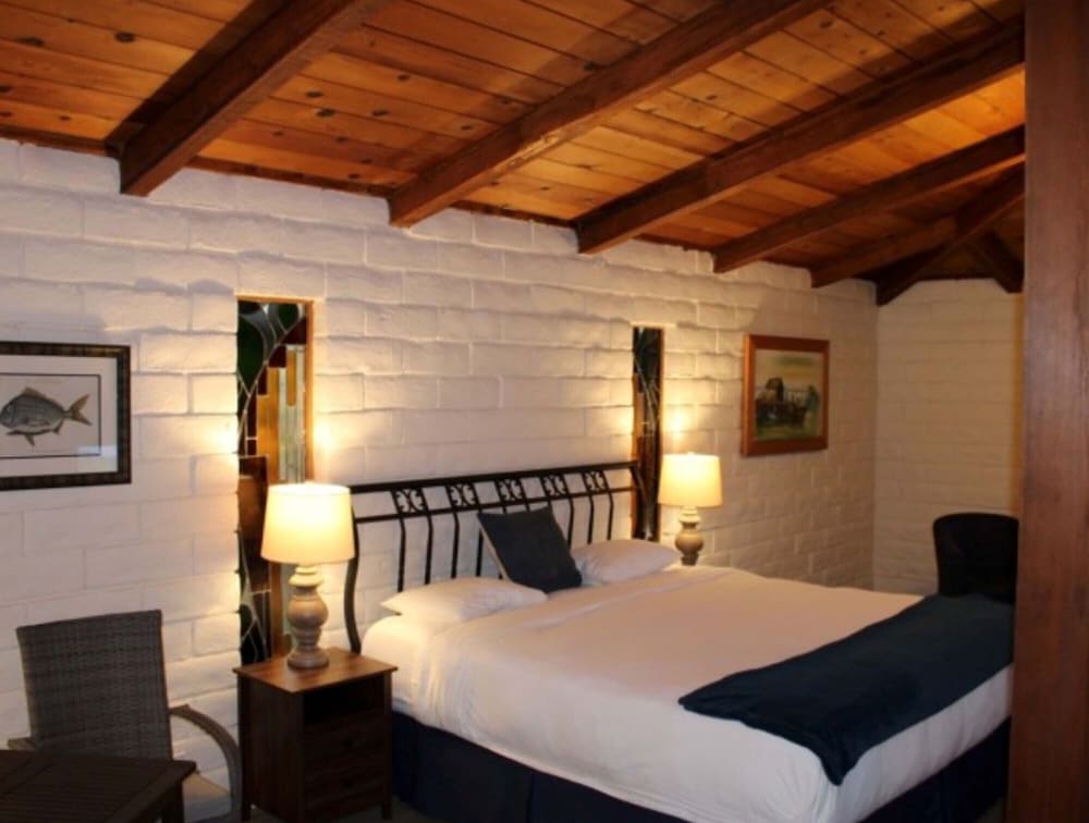 Back Bay Inn - photo 9