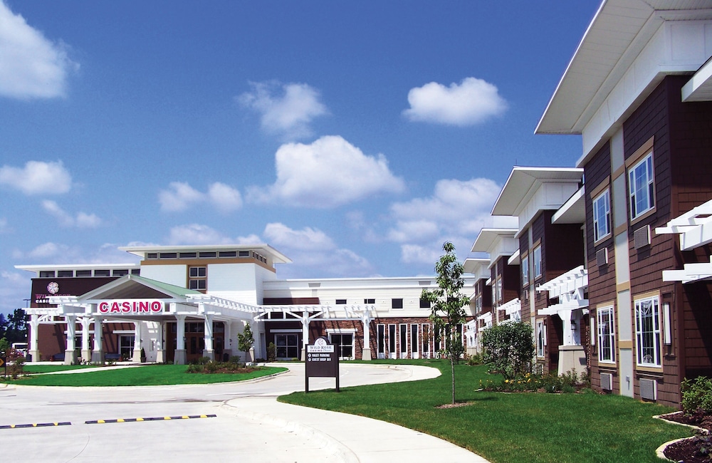 Wild Rose Casino & Hotel Clinton in Clinton, United States