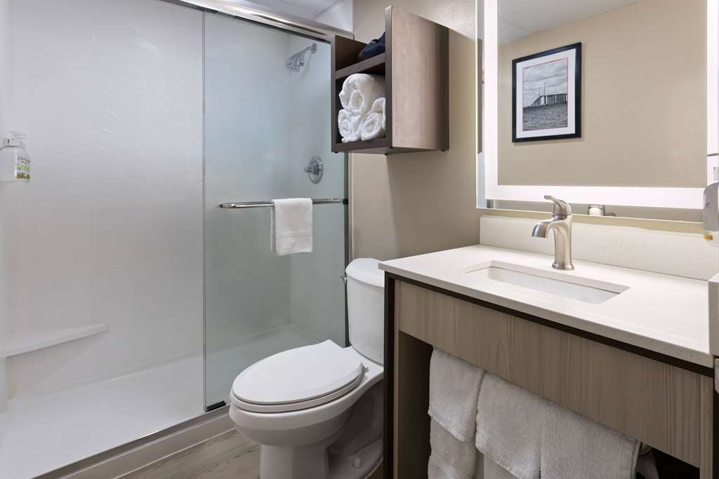 Ramada by Wyndham Parsippany - photo 26