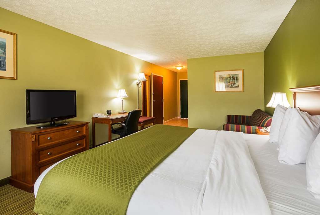 Quality Inn Weston - photo 7